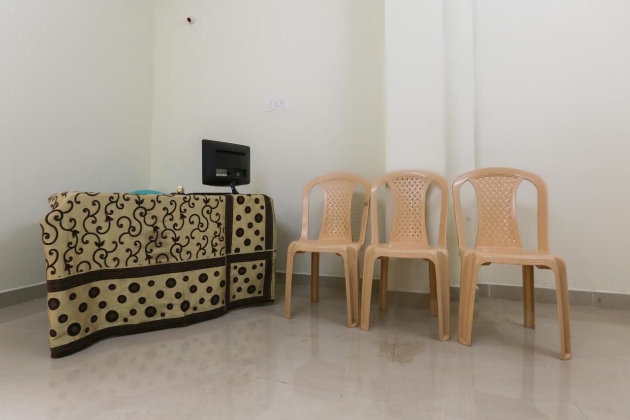 Spot On 63050 Kag Rooms Guduvancheri Ngoại thất bức ảnh